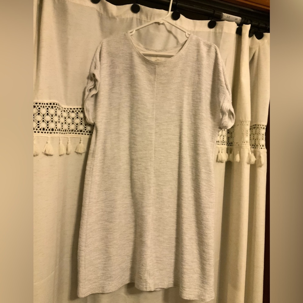 Lou and gray signature soft pocket shift lounge sweater dress 
$25. Size large